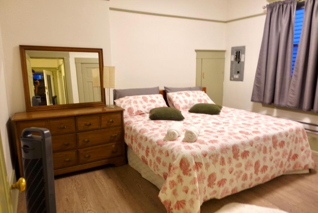 Private Room In A Shared House 밴쿠버 외부 사진