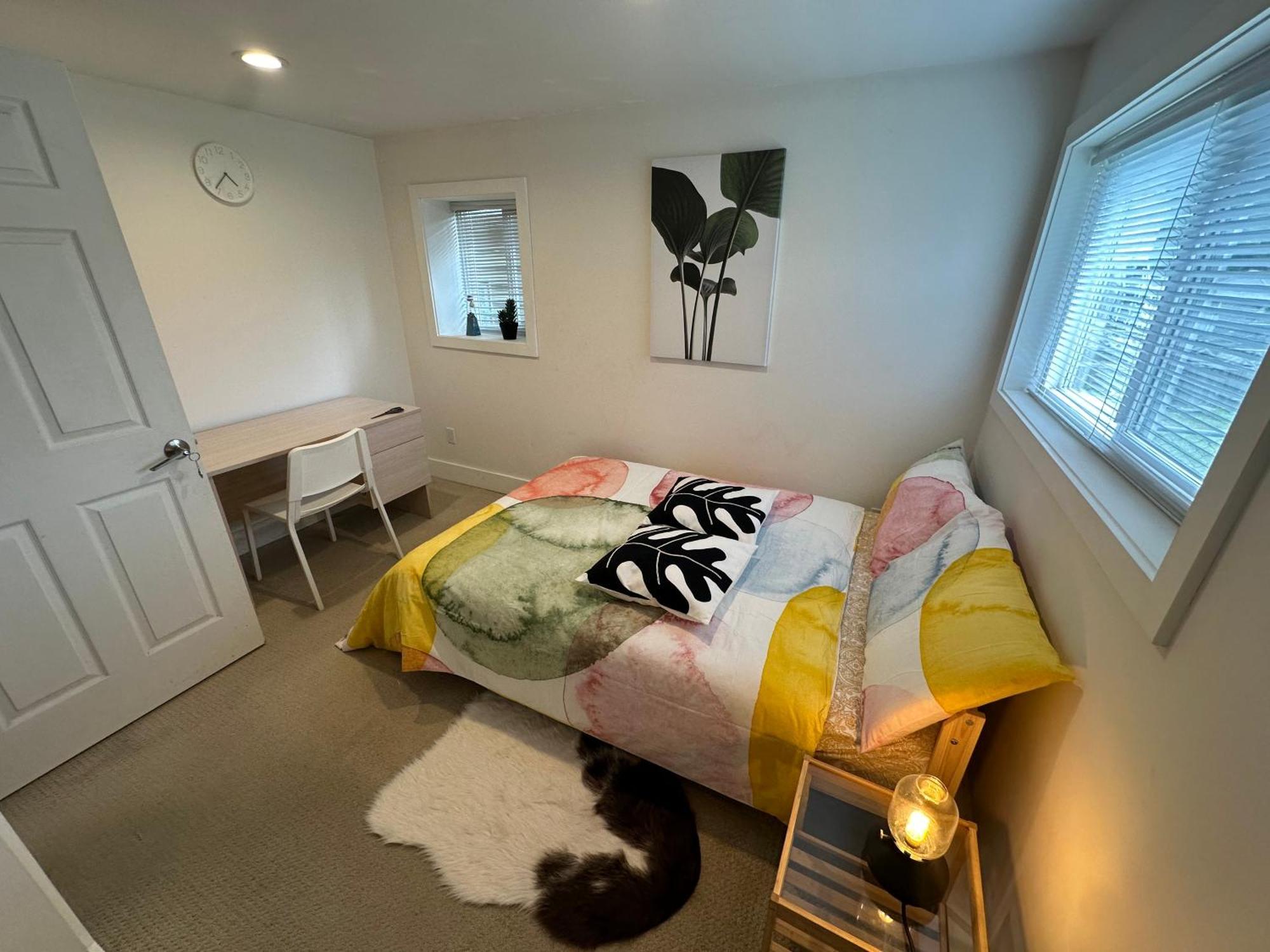 Private Room In A Shared House 밴쿠버 외부 사진