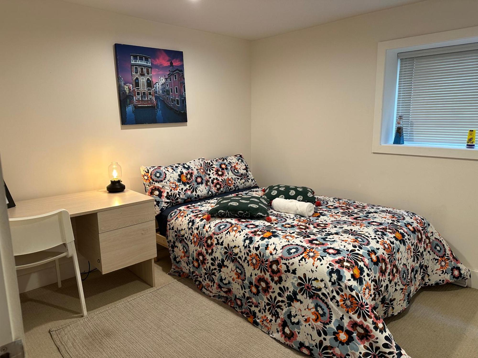 Private Room In A Shared House 밴쿠버 외부 사진
